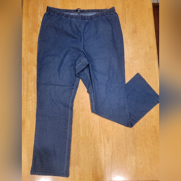 EUC Denim 24/7 plus size straight leg denim jeans - Picture 1 of 6